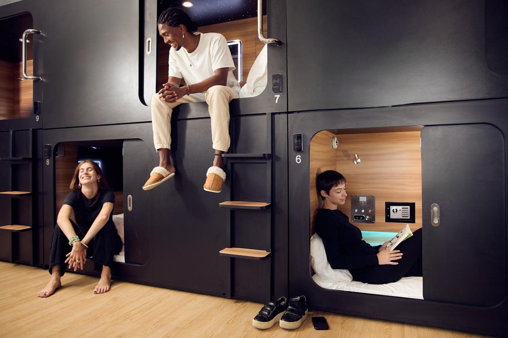 Capsule Hotel Montréal Eksteriør billede