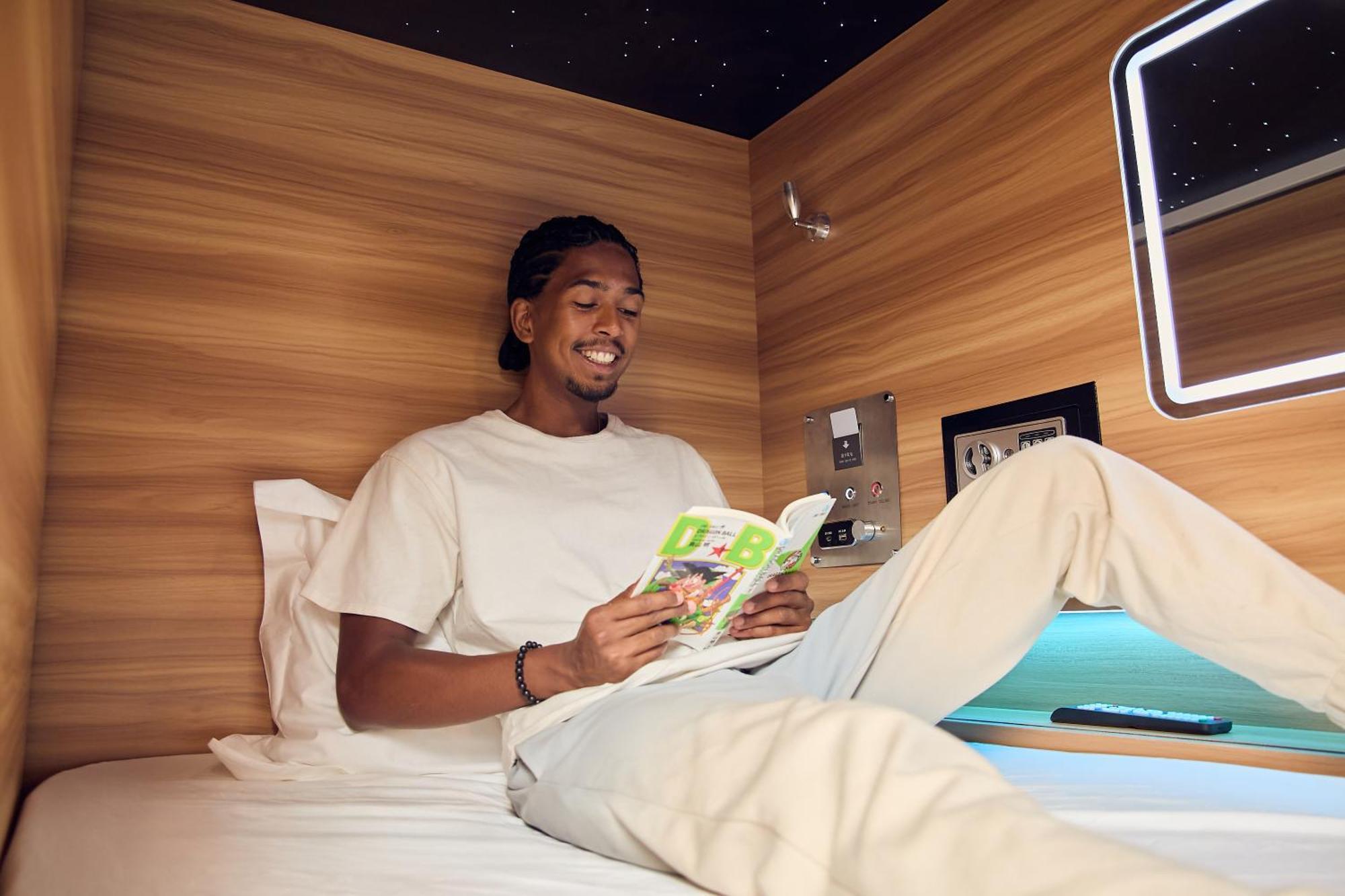 Capsule Hotel Montréal Eksteriør billede